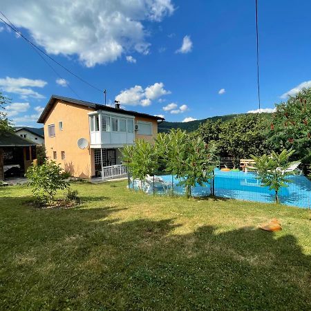 Pool Villa Sarajevo Eksteriør bilde