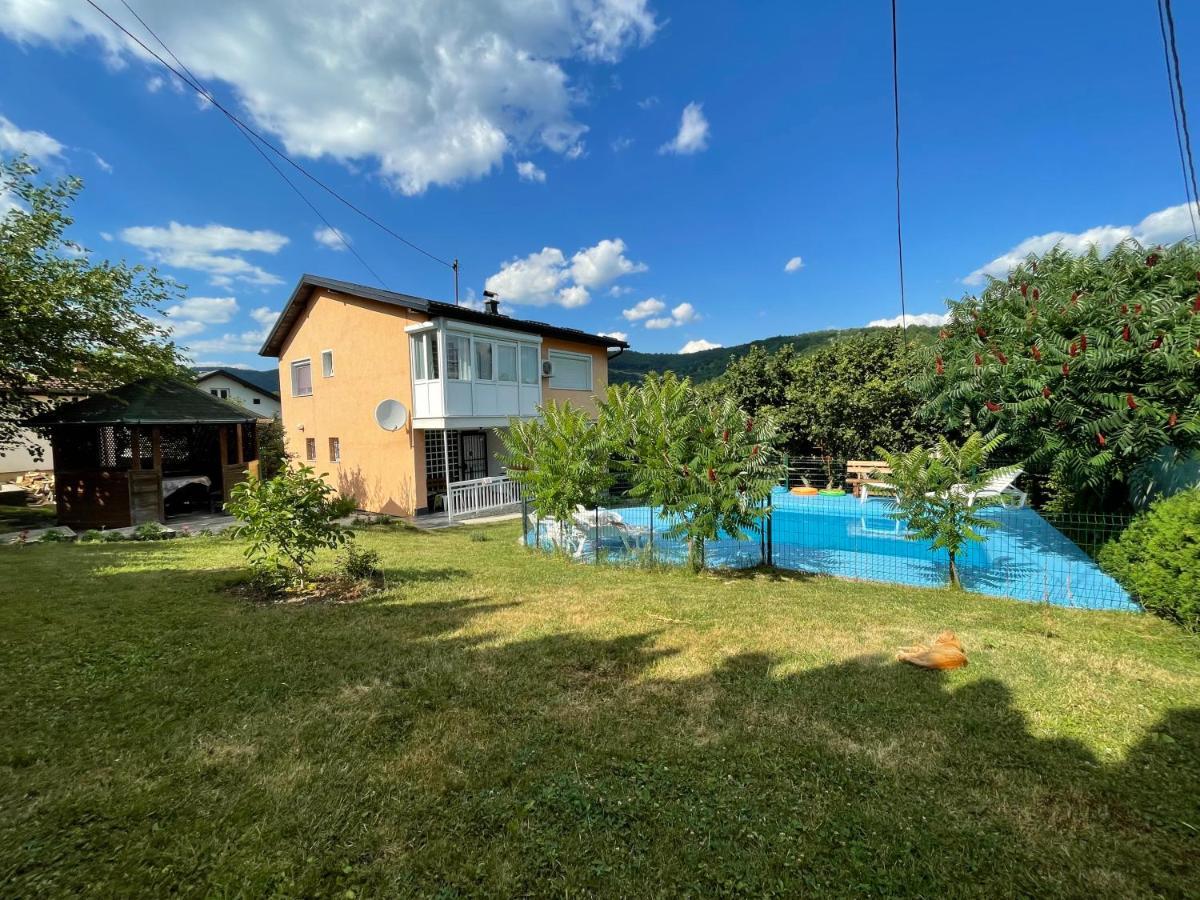 Pool Villa Sarajevo Eksteriør bilde