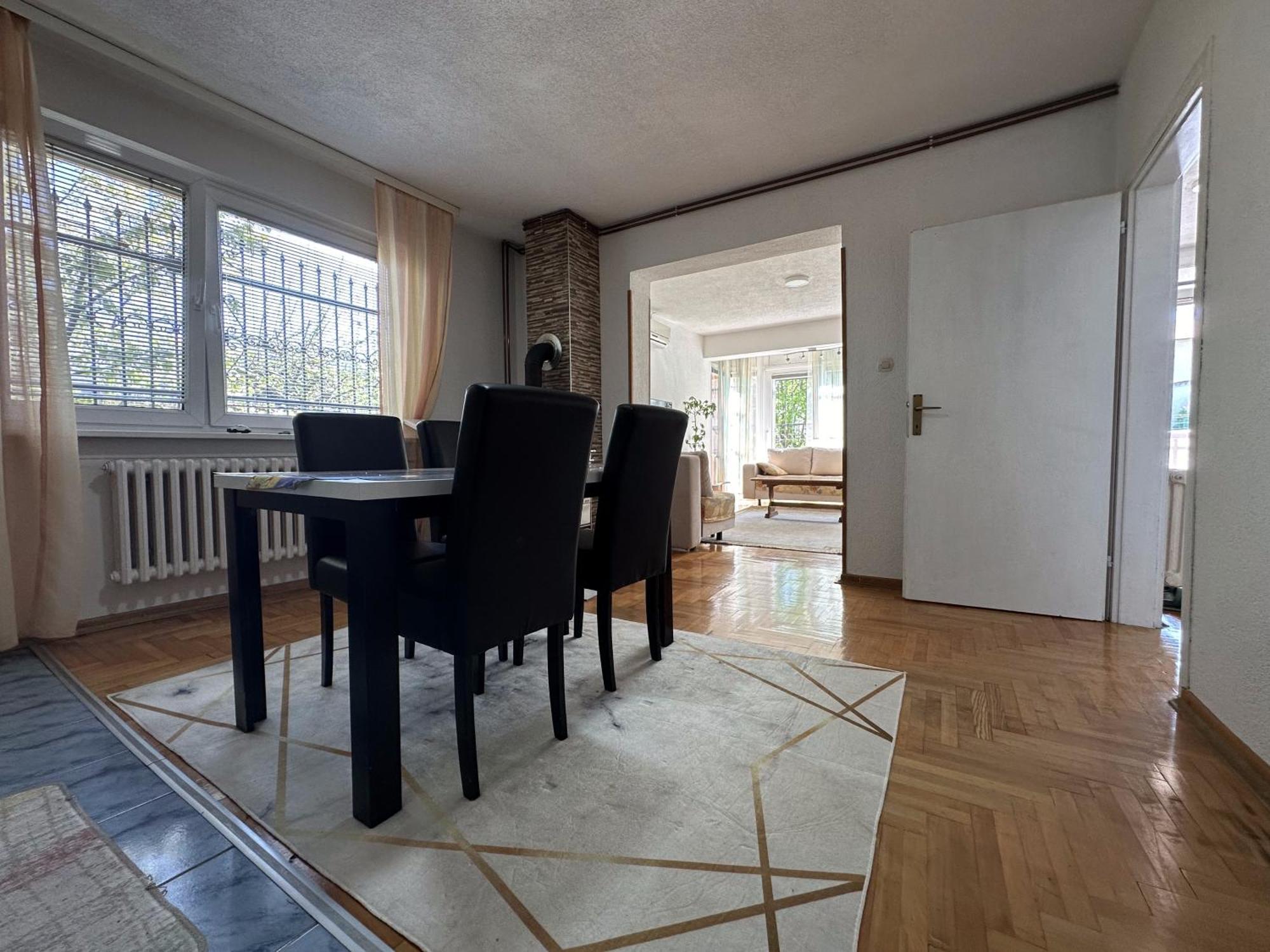 Pool Villa Sarajevo Eksteriør bilde